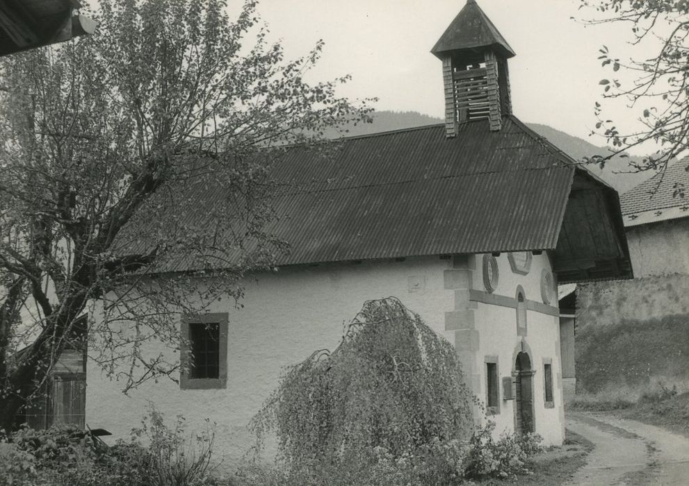 Chapelle du hameau des Plans : Ensemble sud-ouest, vue générale