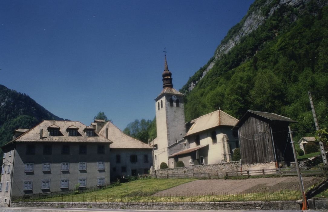 Ancienne abbaye de Sixt : Ensemble sud-est, vue générale