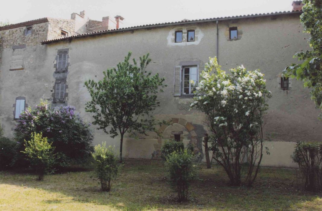 Ancien château : aile ouest, façade ouest, vue générale