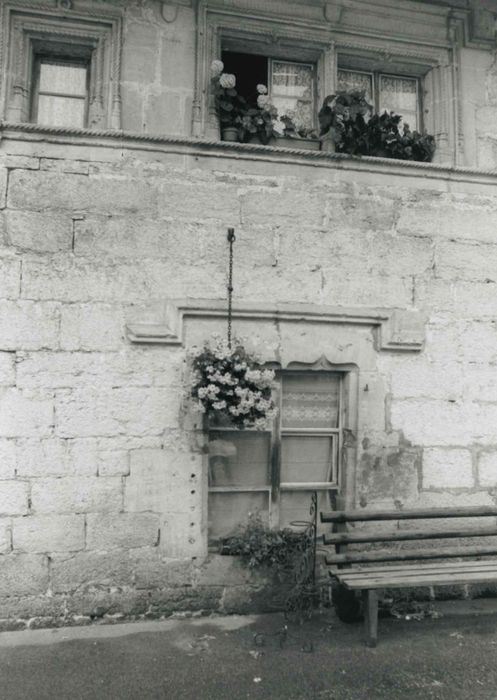 Maison de justice : façade ouest, vue partielle