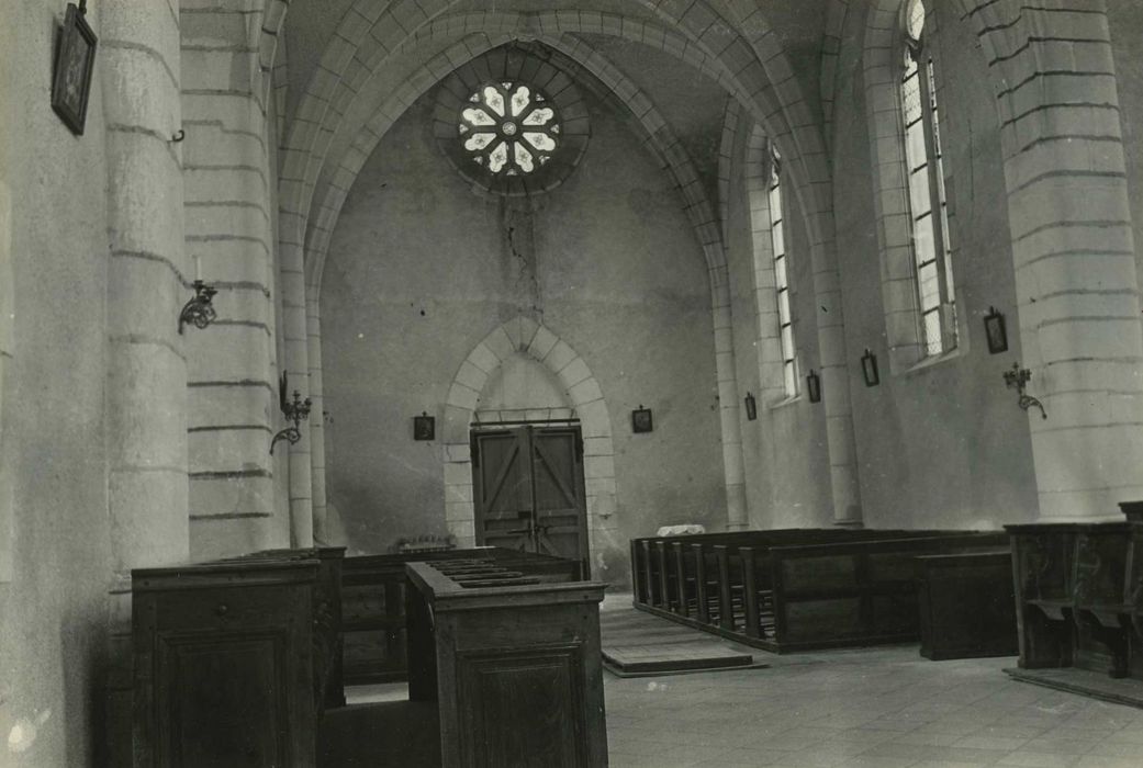 Eglise de Prehy : nef, vue générale