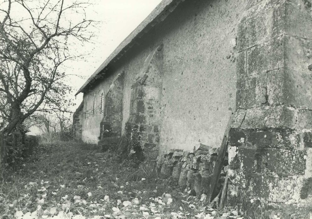 Eglise de Septfonds : façade latérale nord, vue générale