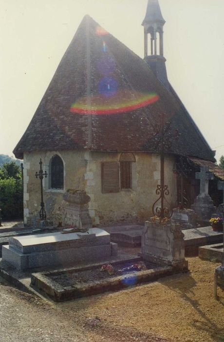 Cimetière : Chapelle, ensemble nord-est, vue générale