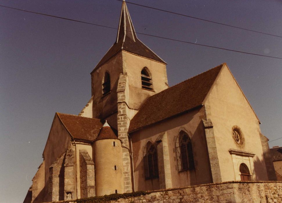 Eglise Saint-Léger : ensemble nord-est, vue générale