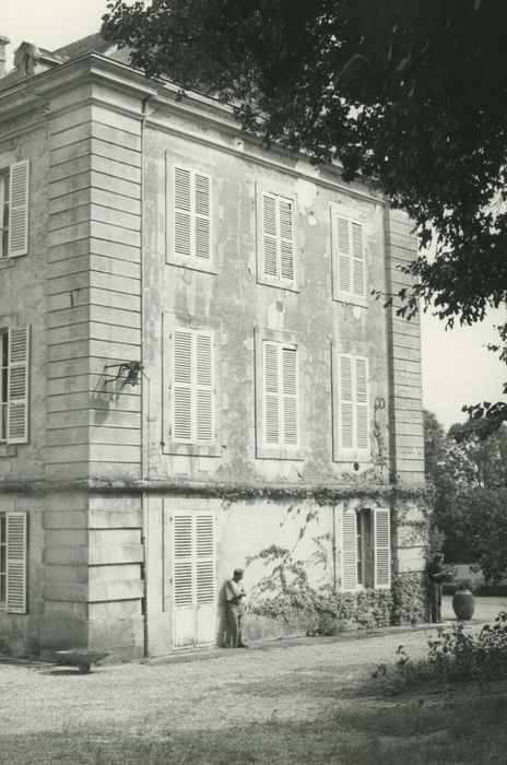 Château : façade ouest, vue générale