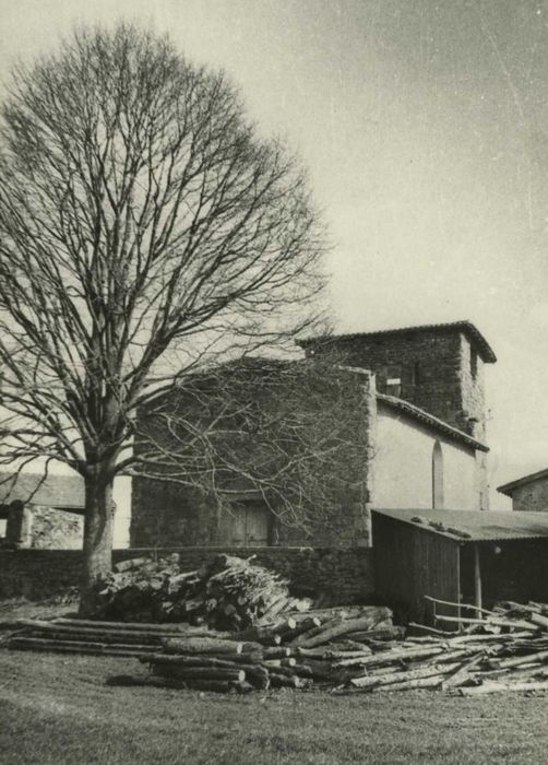 Eglise (ancienne) : ensemble sud-ouest, vue partielle