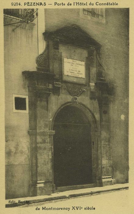 Hôtel du Connétable de Montmorency (ou Hôtel de Peyrat) : porte d’accès sur rue, vue générale