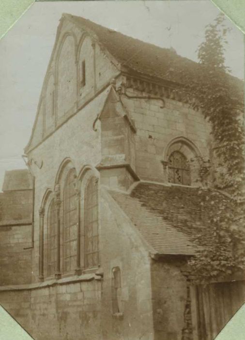 Eglise Saint-Aubin : chevet, vue générale