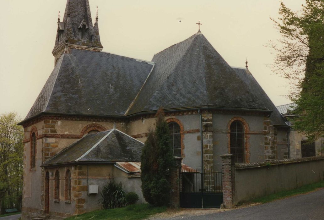 Eglise Saint-Thomas de Cantorbéry : chevet, vue générale