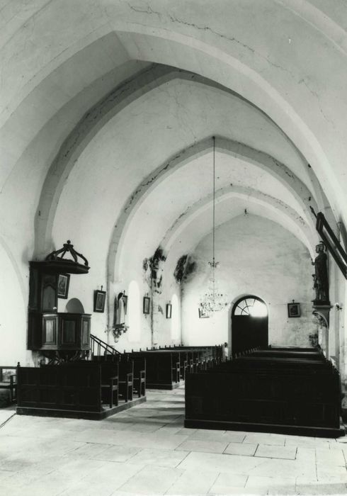 Eglise Saint-Maurice : nef, vue générale