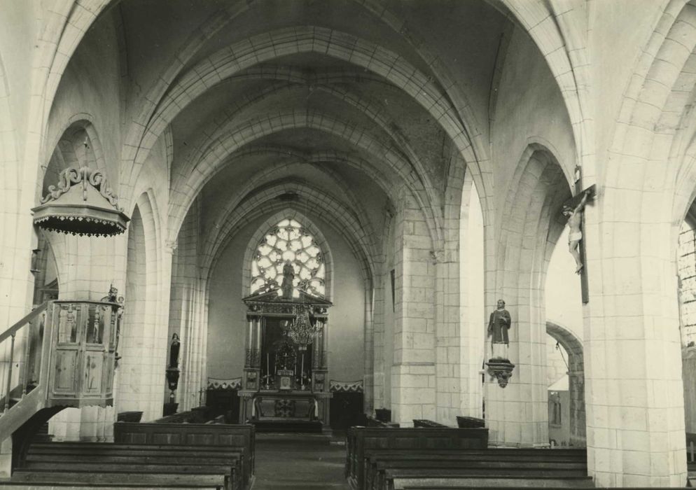 Eglise Saint-Jean-Baptiste : nef, vue générale