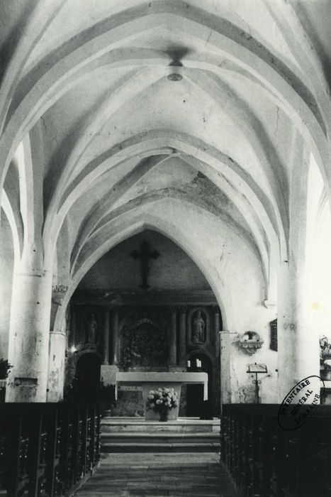 Eglise Saint-Brice : nef, vue générale