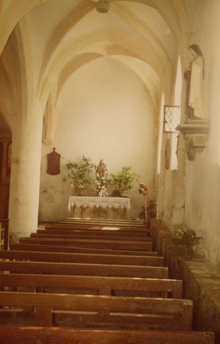 Eglise Saint-Brice : bas-côté est, vue générale