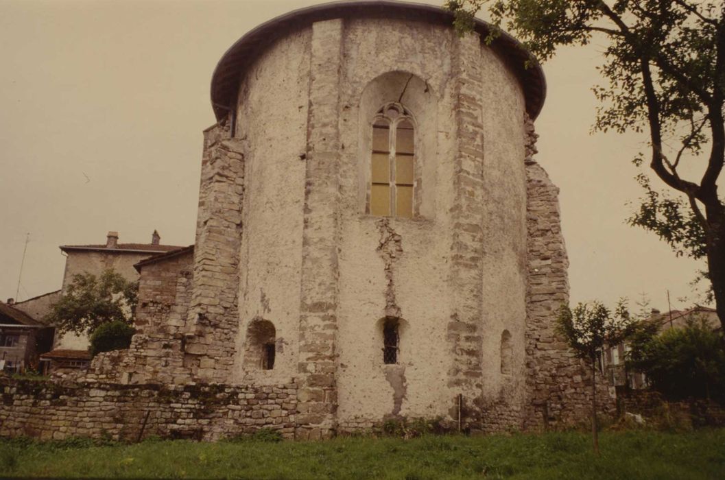 Prieuré : chevet, vue générale