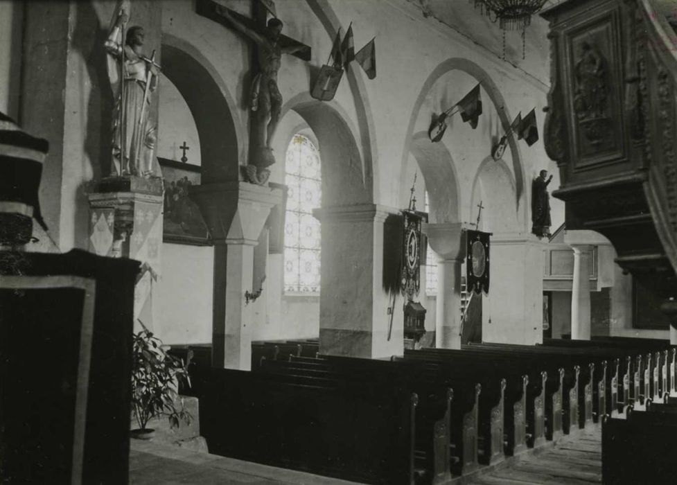 Église Notre-Dame : nef, vue partielle