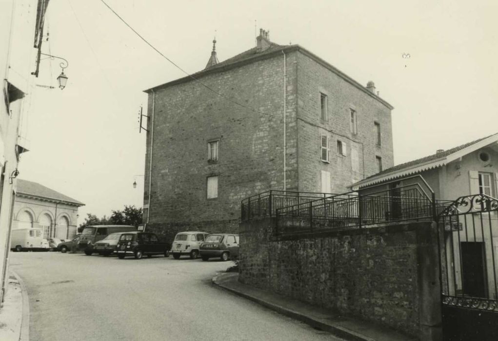 Château : ensemble sud-ouest, vue générale