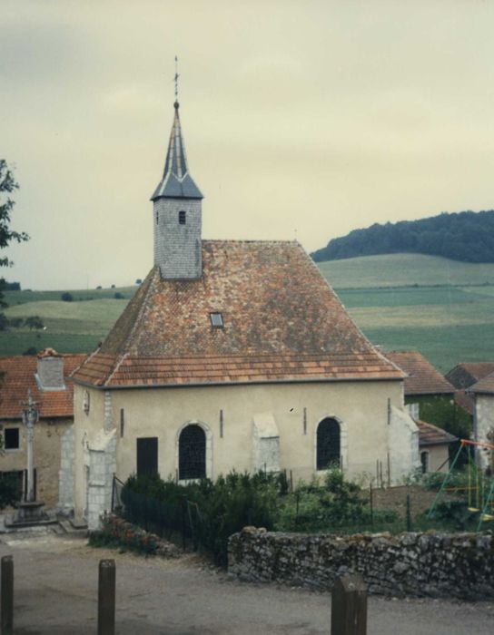 Eglise (ancienne chapelle Saint-Genest) : façade latérale ouest, vue générale