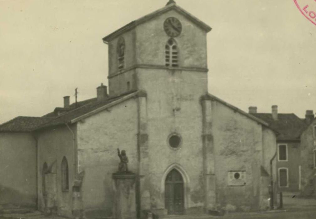 Eglise Saint-Rémy : façade est, vue générale