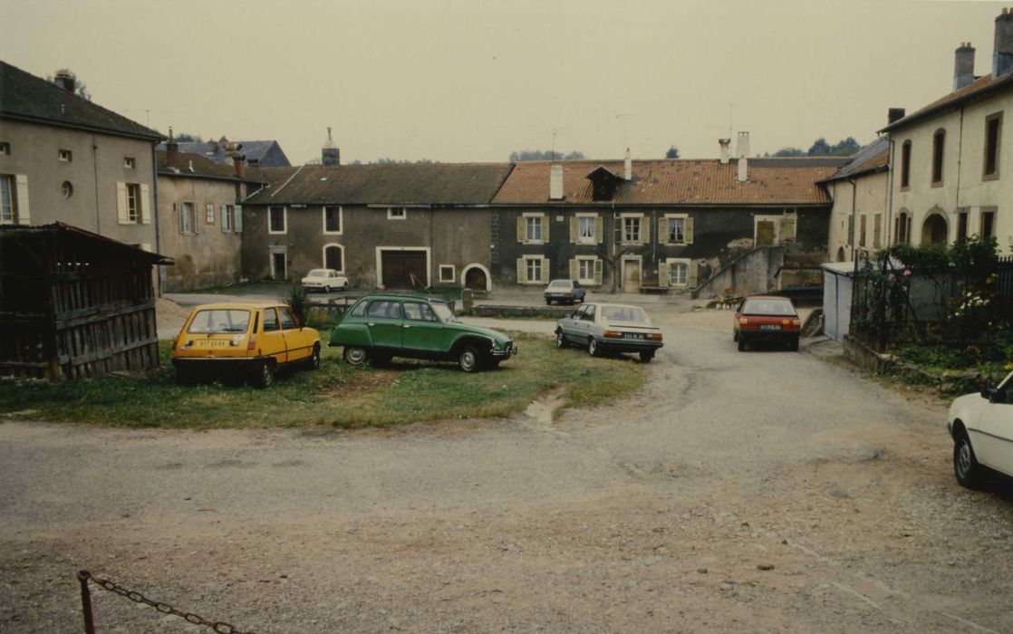 Abbaye (ancienne) : ancien couvent, aile ouest, ensemble est, vue générale