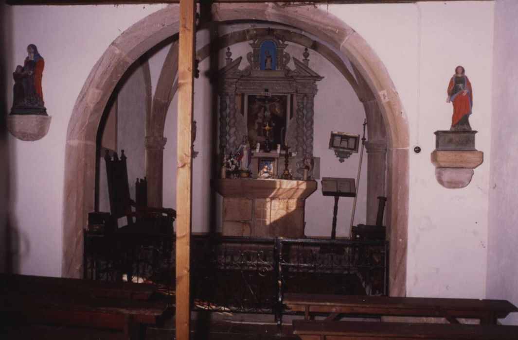 Chapelle Saint-Anne-de-Martimpré : choeur, vue générale