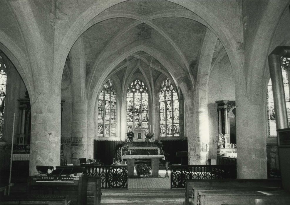 Eglise Sainte-Libaire : choeur, vue générale