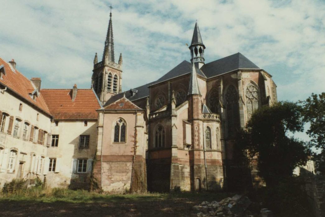 Basilique Saint-Pierre-Fourier