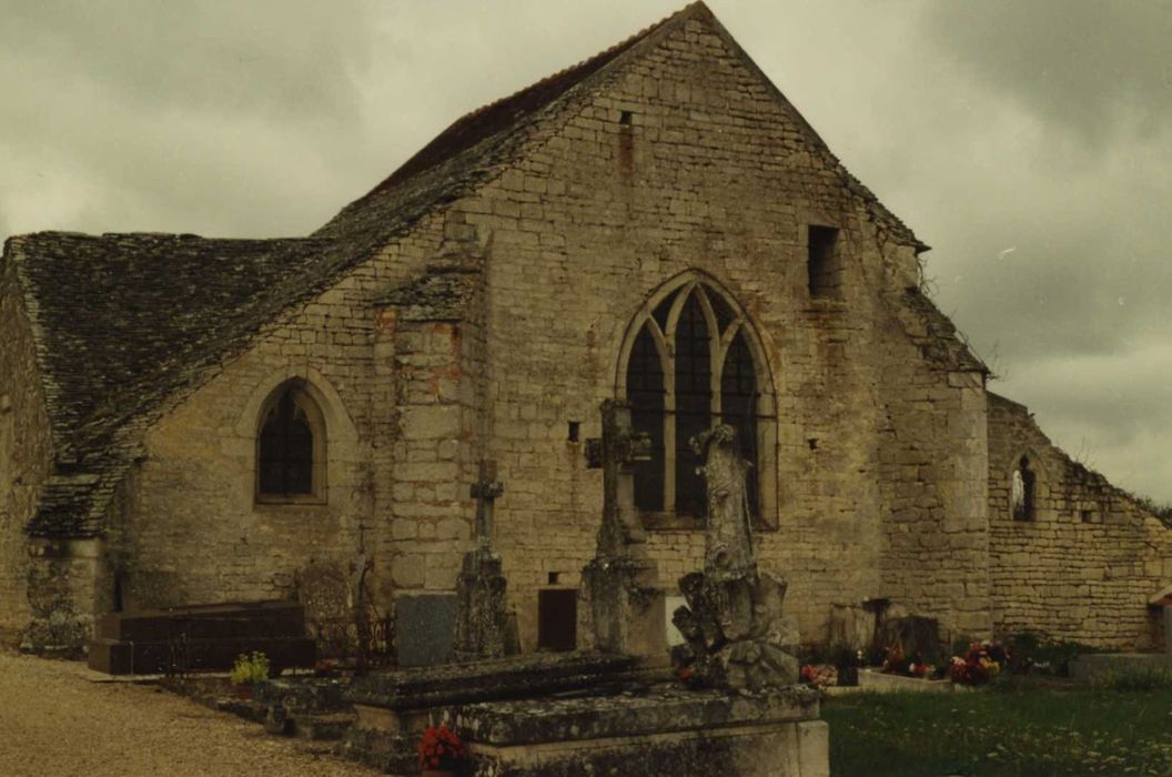 Cimetière : chapelle Saint-Georges, vue générale du chevet