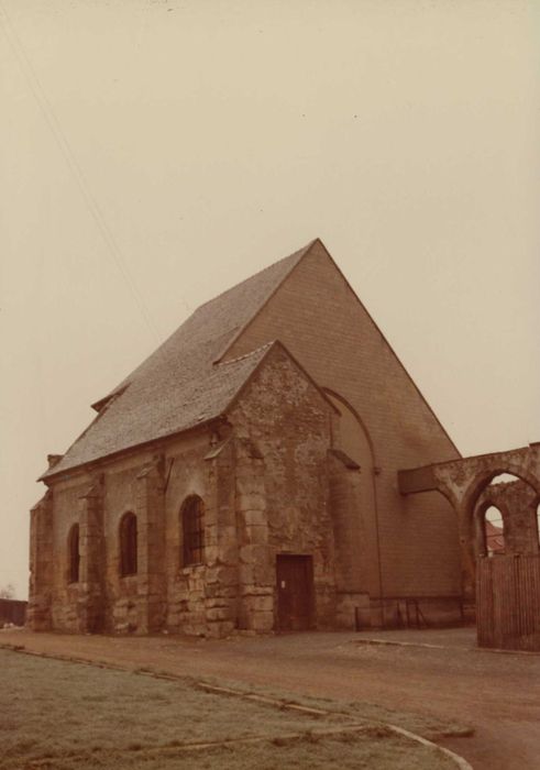 Eglise Saint-Léger : ensemble nord-ouest, vue générale