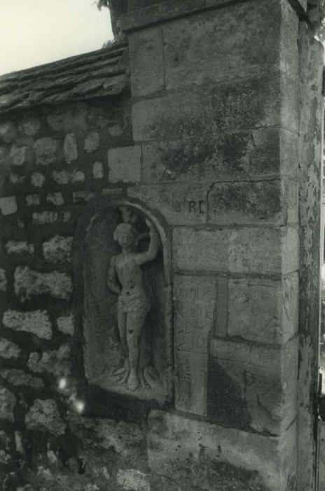 haut-relief : saint Sébastien - © Ministère de la Culture (France), Médiathèque du patrimoine et de la photographie, tous droits réservés