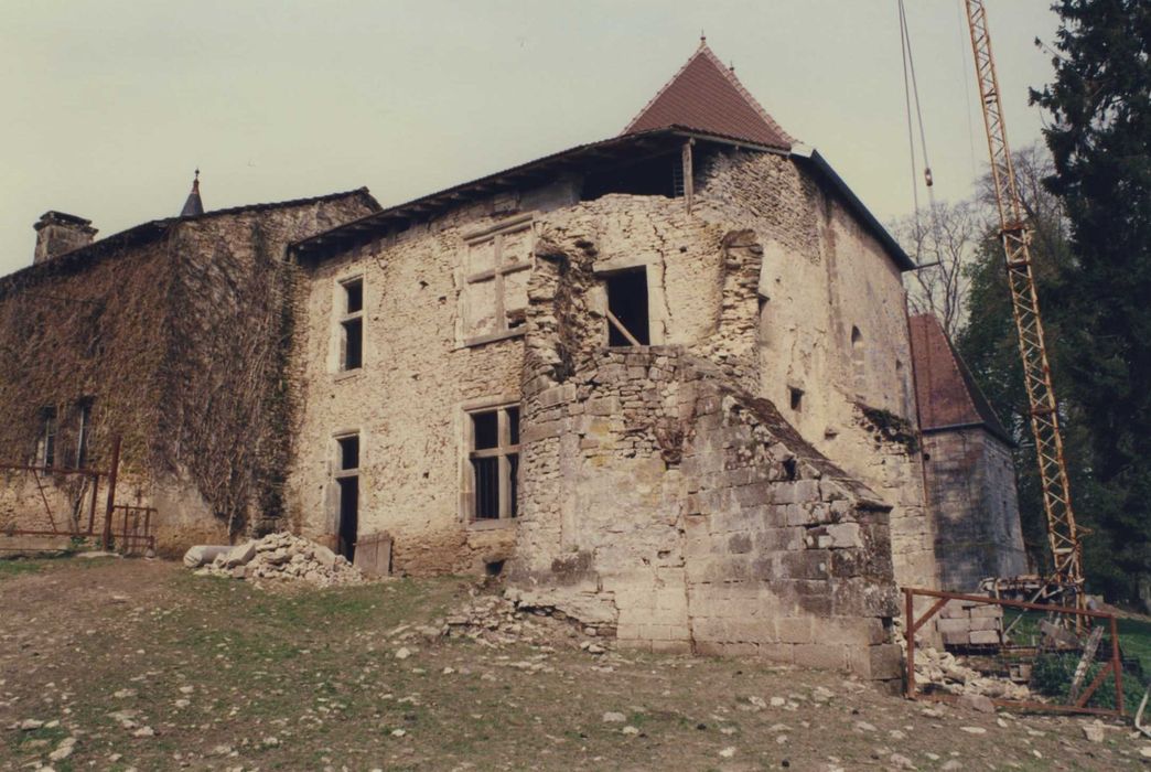 maison du verrier : façades sud et est, vue générale