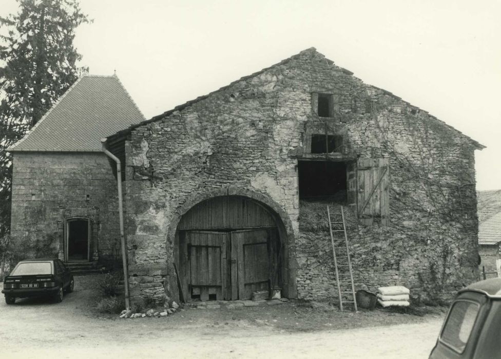 maison du verrier : façade ouest, vue générale