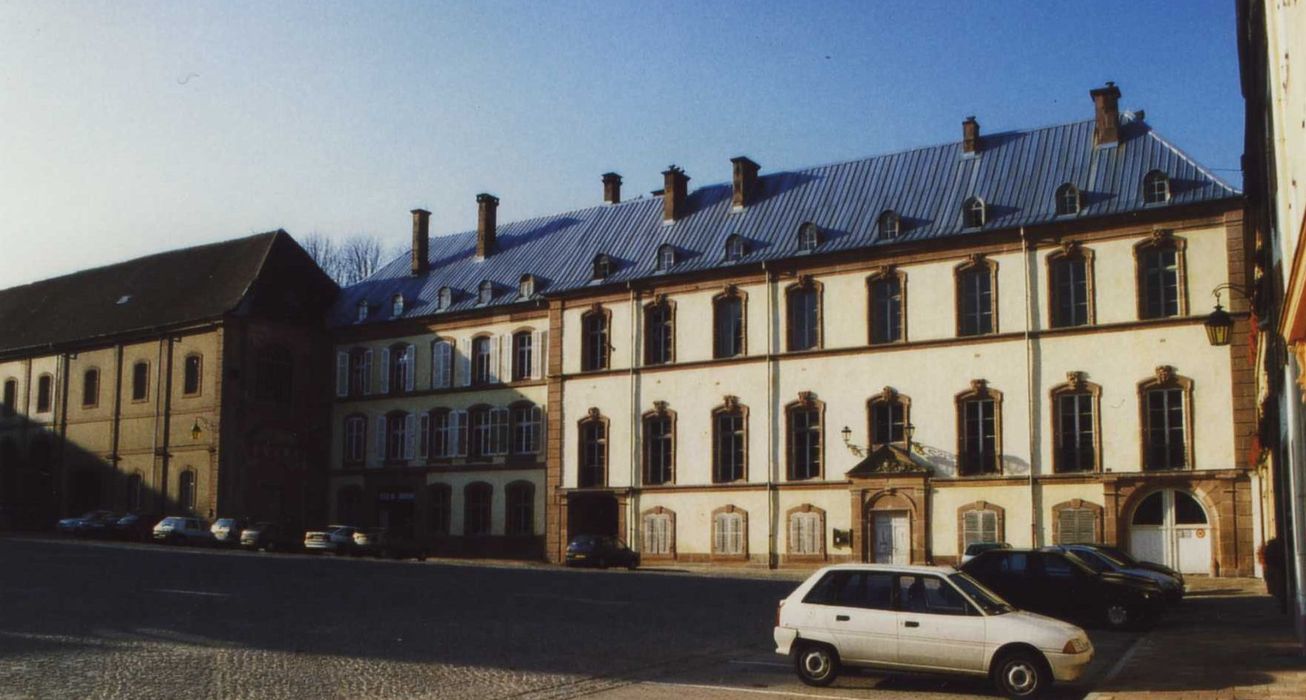 Palais abbatial : ensemble est, vue générale