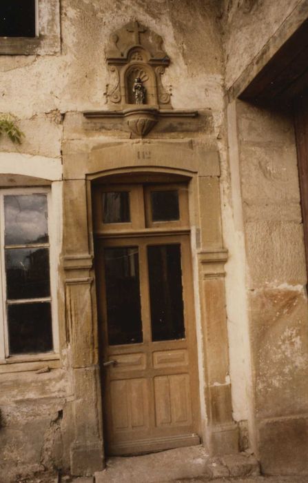 ferme, façade sud, détail de la porte d’accès