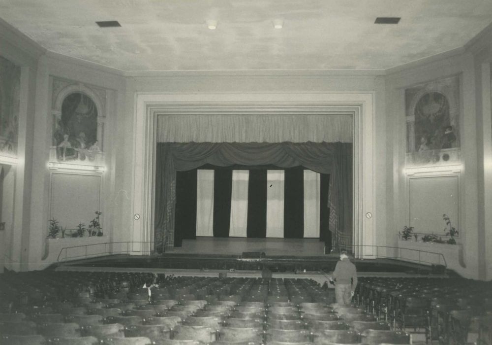 La Rotonde : salle de spectacle, vue générale