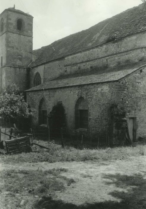 église, façade latérale nord, vue partielle