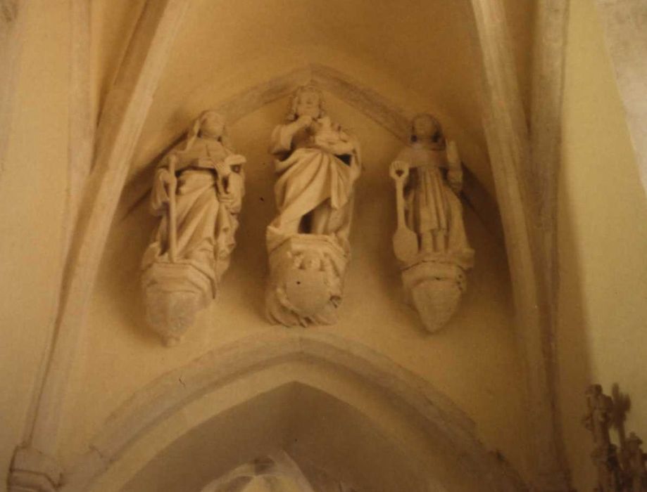 statues : saint Jean-Baptiste, saint Fiacre, saint non identifié