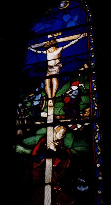 verrière : Christ en croix