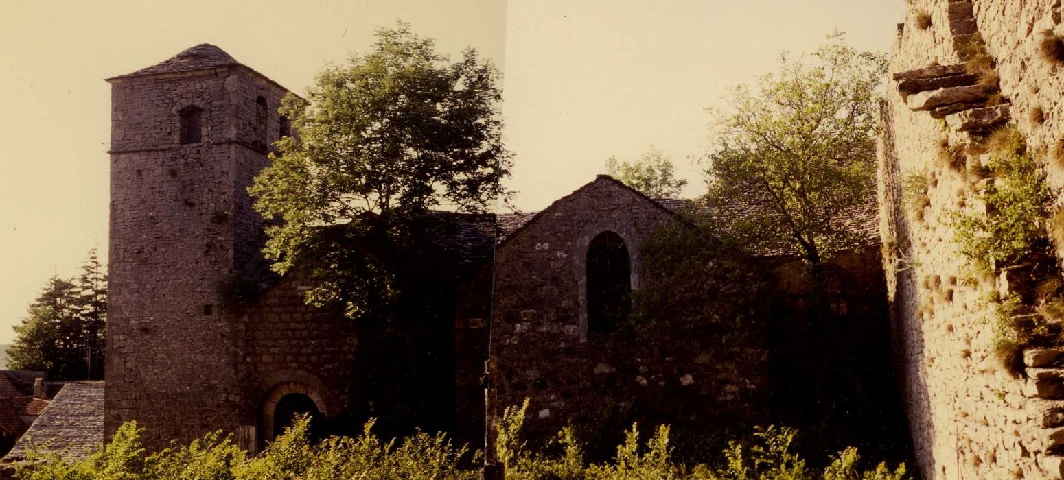 façade latérale sud, vue partielle