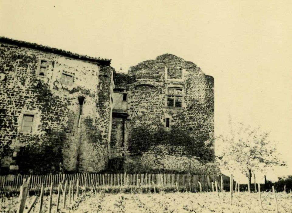 façade ouest du bâtiment est, vue générale