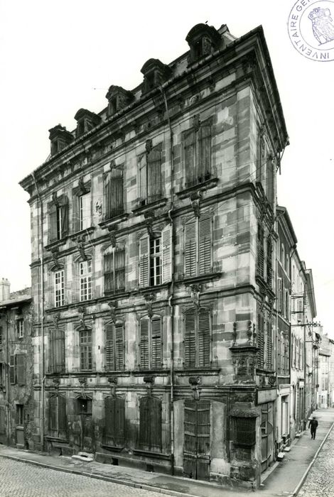 façade sur la rue de Lorraine, vue générale