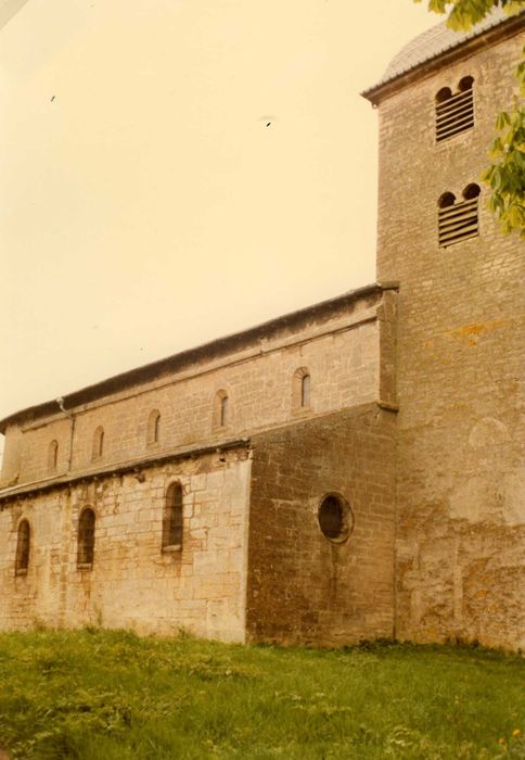 façade latérale nord, vue générale