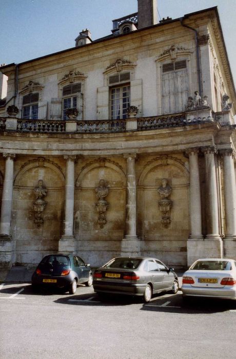 façade nord sur l’hémicycle, vue générale