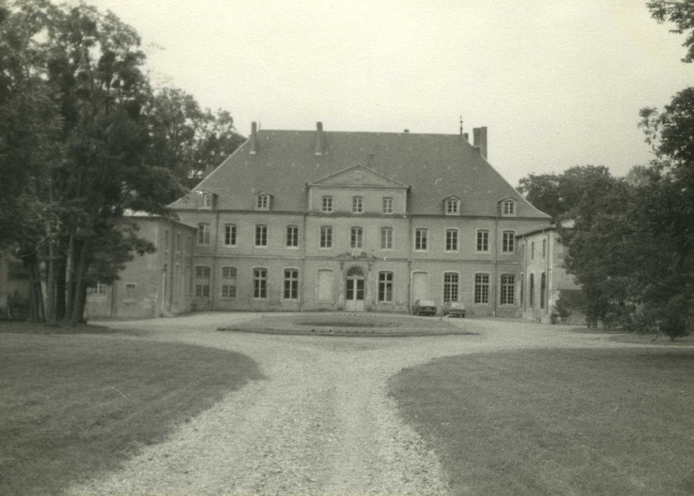 façade nord, vue générale