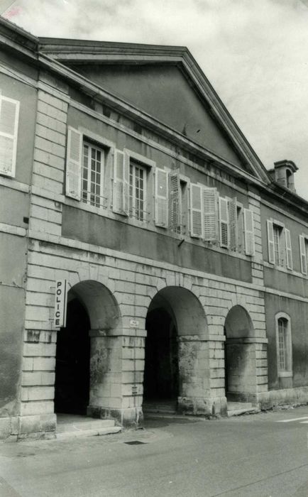 vue générale intra-muros de la porte de Metz