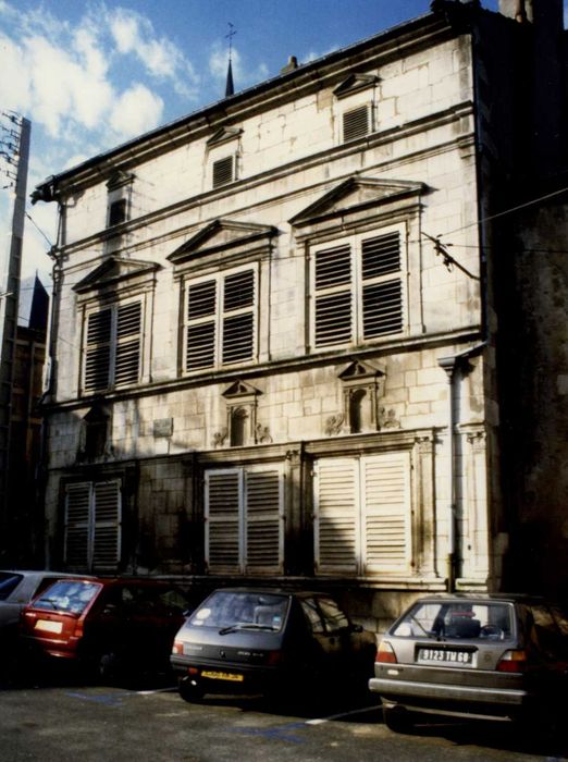 aile nord, façade nord-est, vue générale