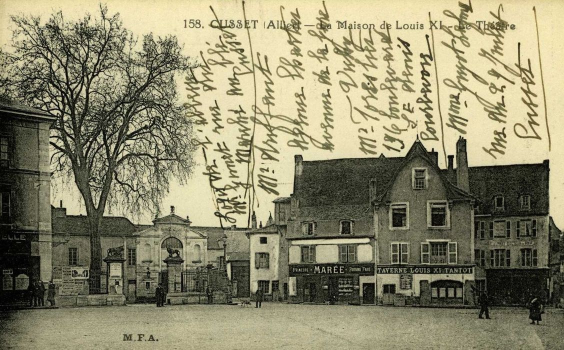 vue générale de la maison depuis le Sud