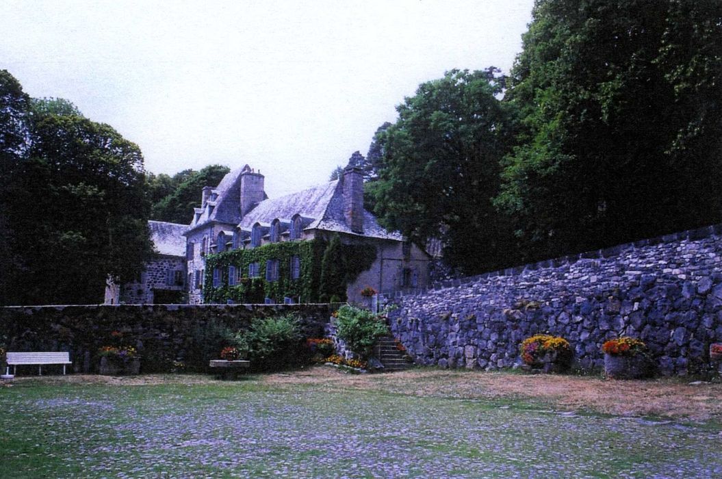 vue générale de la maison de maître depuis l’Est