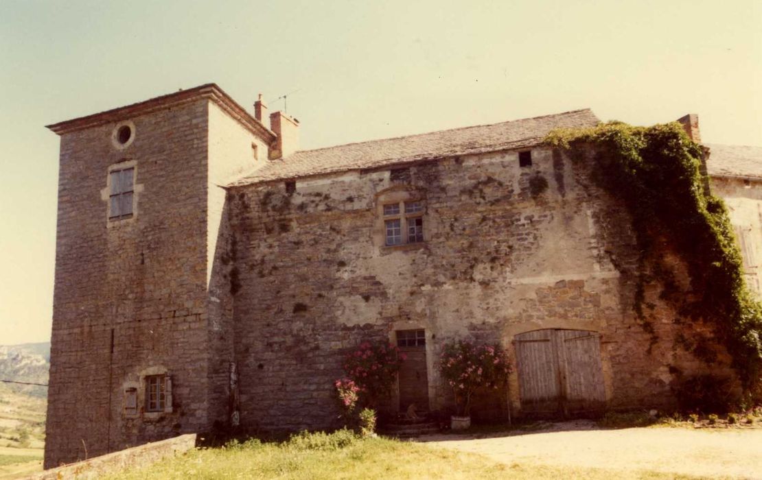 façade nord-ouest, vue générale