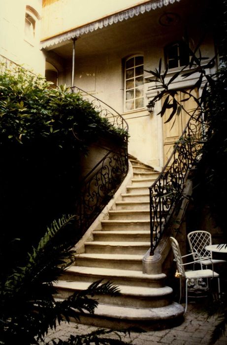 cour intérieure, escalier d’honneur, vue générale