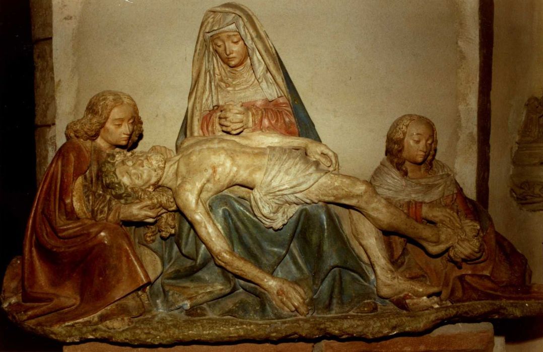 groupe sculpté : Vierge de pitié